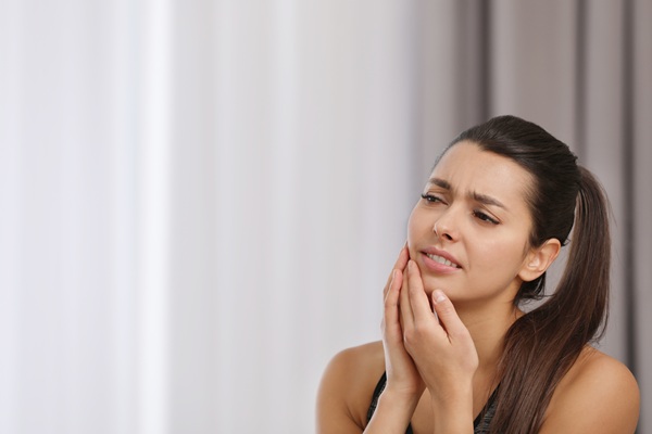 What Are The Ways A TMJ Dentist Can Help You?